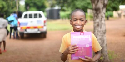 SMT Ghana | Stop, Look and Wave, and book donation