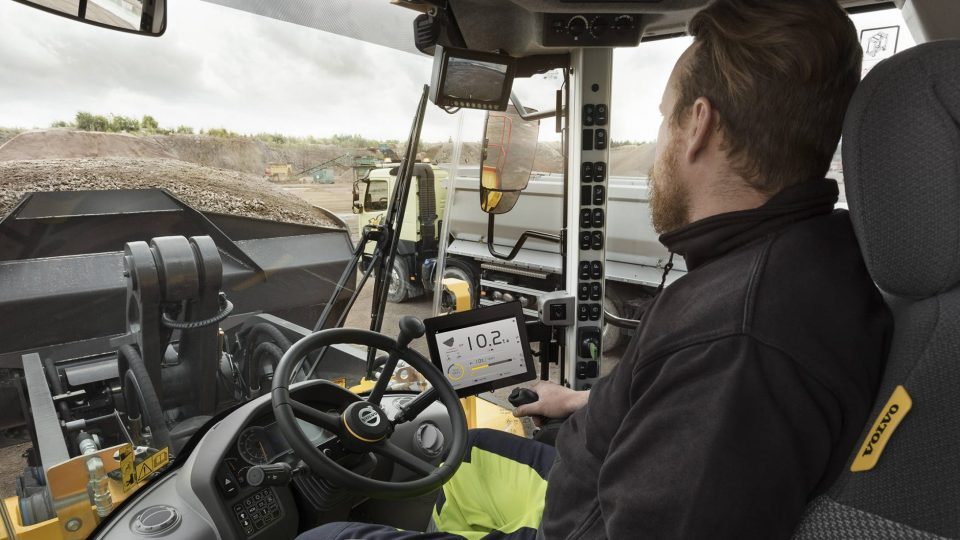 Volvo L220H Wiellader, legendarische laadcapaciteit - SMT